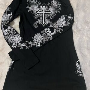 Hot Topic Black Graphic Long Sleeve Top One Piece #24